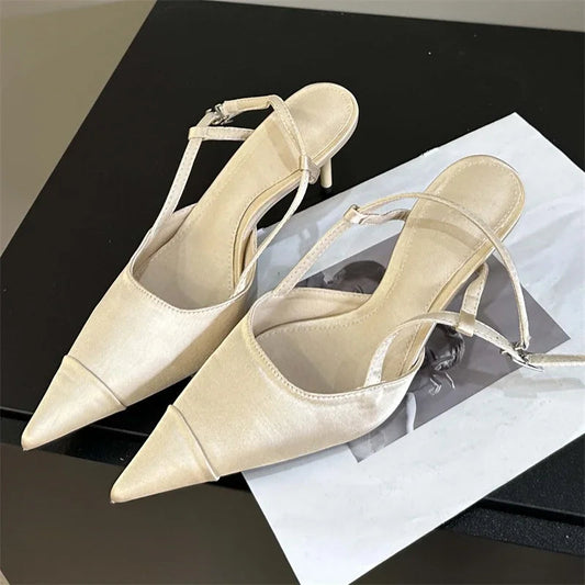 Polished Heels with an Effortless Classic Look