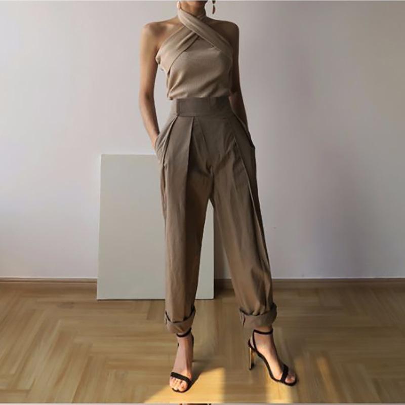 Beautifully Finished Top in a Timeless Design