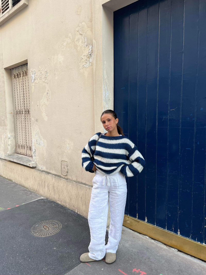 Beautifully Crafted Sweater in a Classic Style