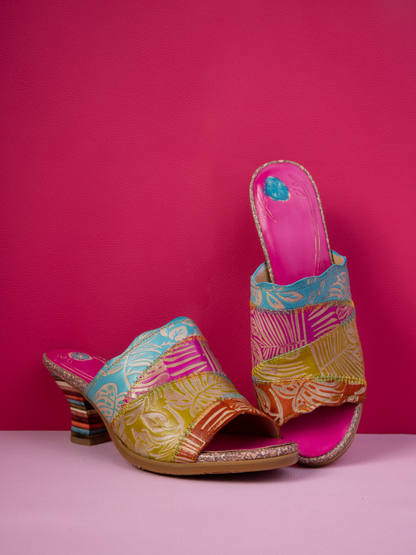 Beautifully Finished Garment in a Timeless Design