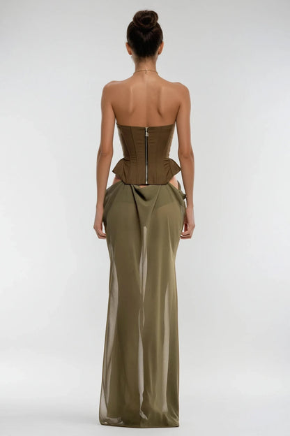 Polished Garment with an Effortless Classic Look