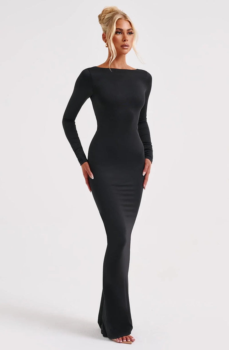 Gracefully Styled Dress for Any Occasion
