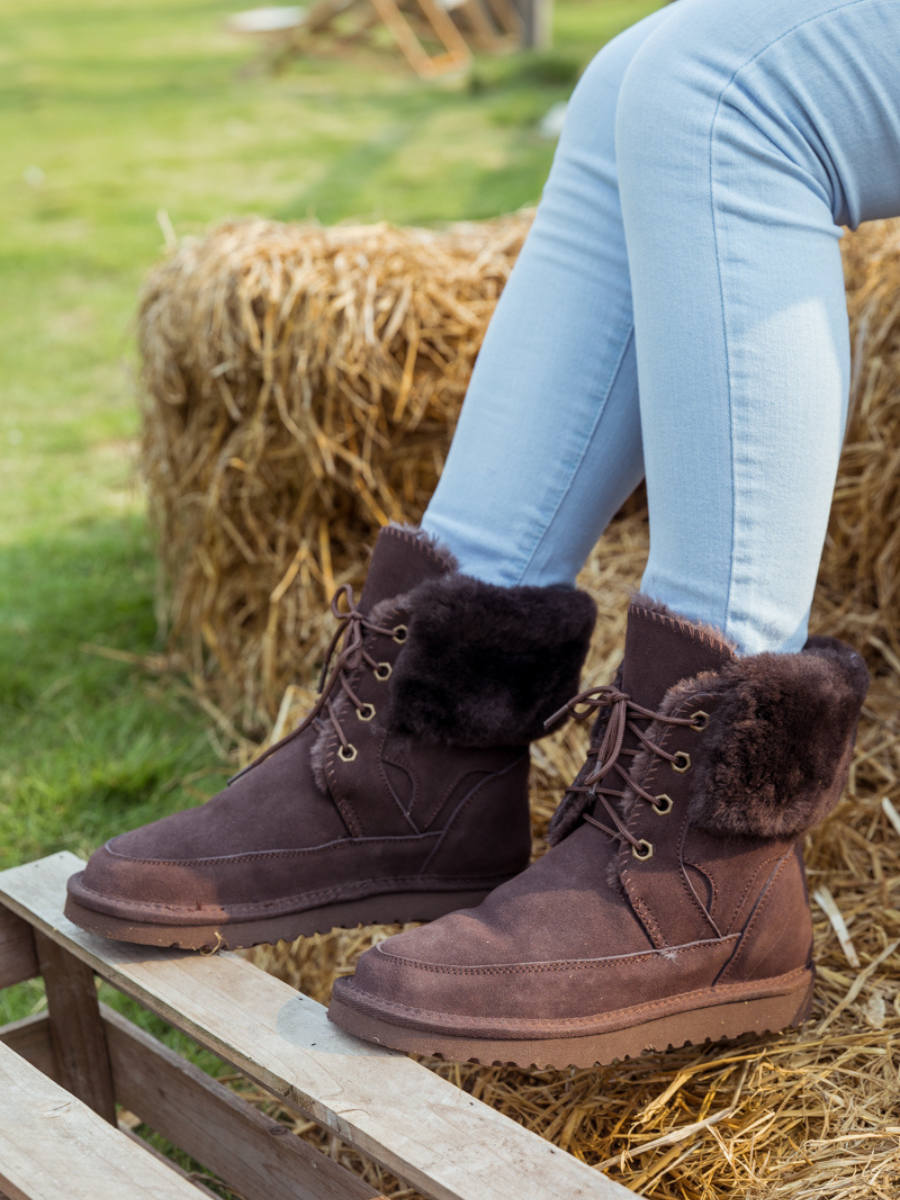 Gracefully Styled Boots for Any Occasion
