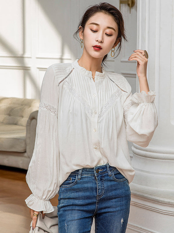 Well Tailored Blouse with a Graceful Silhouette