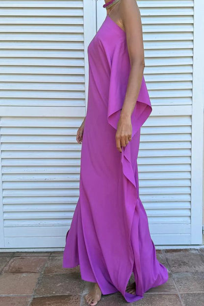 Gracefully Styled Garment for Any Occasion