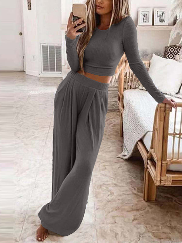 Well Tailored Pants with a Graceful Silhouette