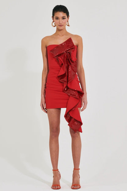 Effortlessly Elegant Dress with a Timeless Design