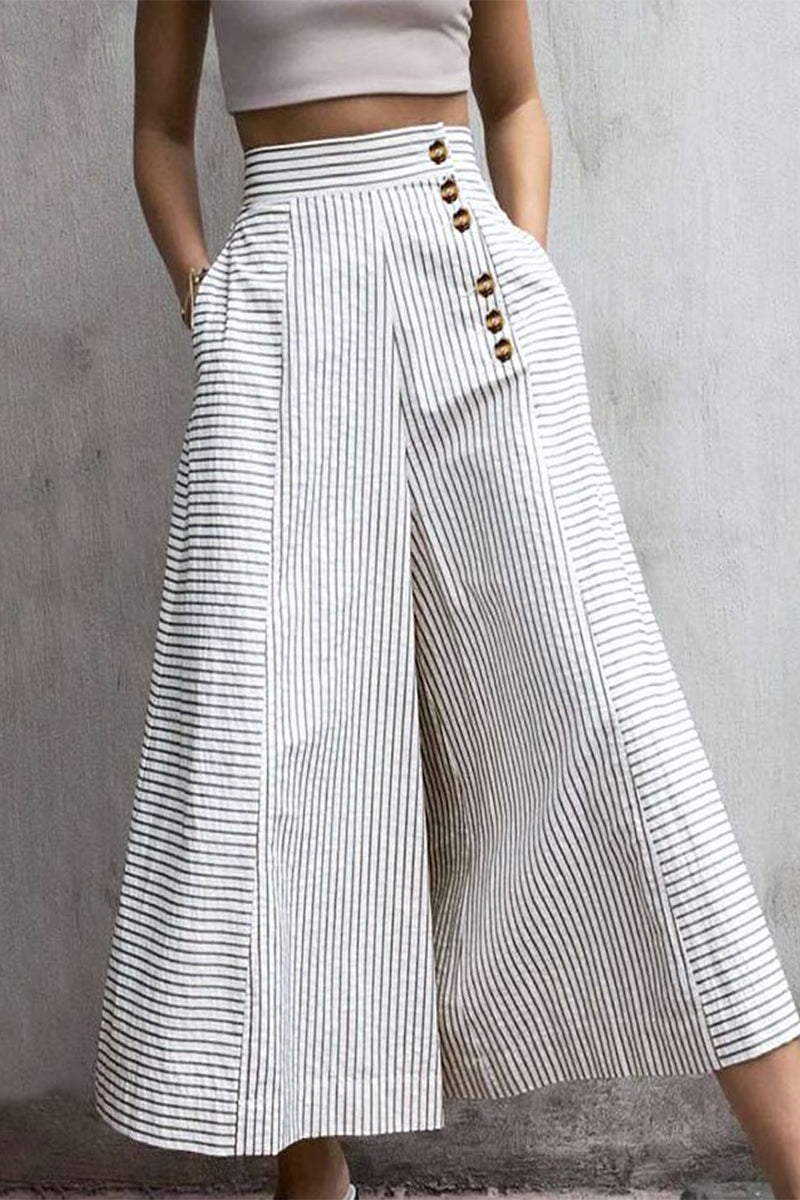 Sophisticated Garment with a Clean Classic Look