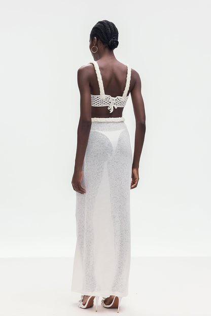 Effortlessly Elegant Garment with a Timeless Design