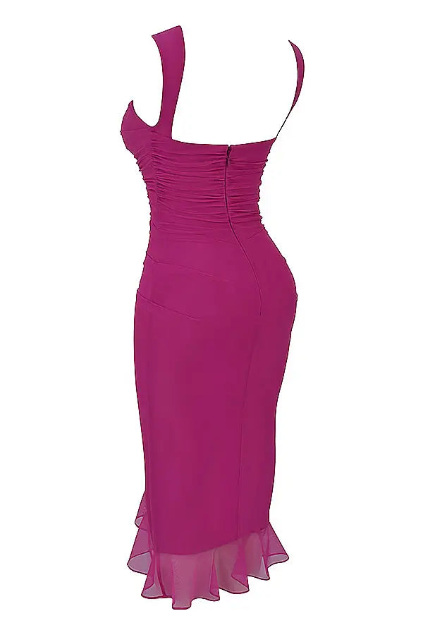 Sophisticated Garment with a Clean Classic Look