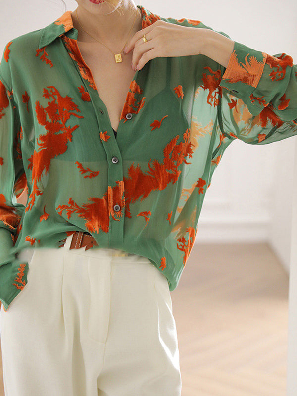 Well Tailored Blouse with a Graceful Silhouette