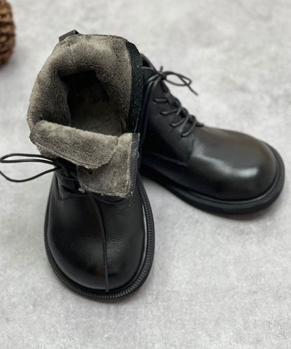 Elegantly Styled Boots for Everyday Wear