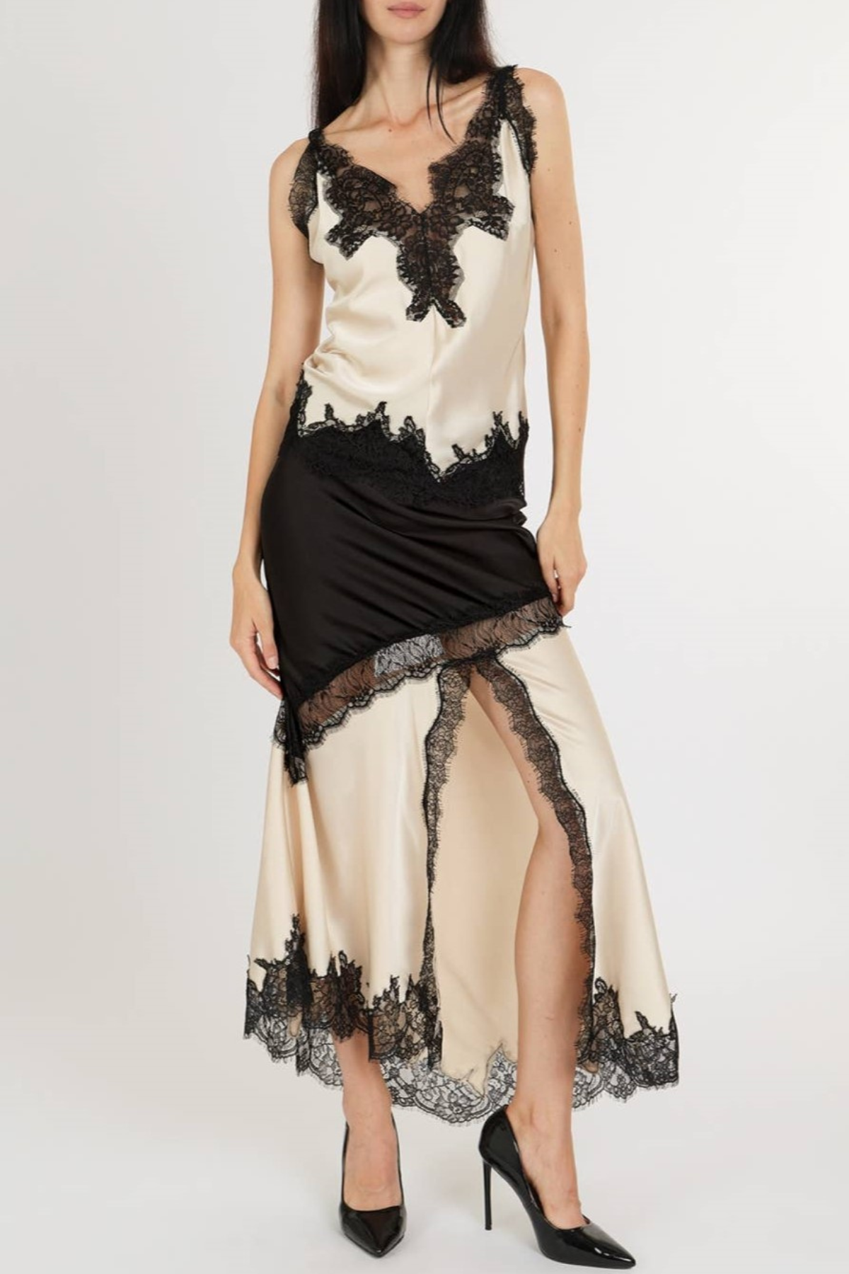Classic Vintage & Enduringly Stylish Top