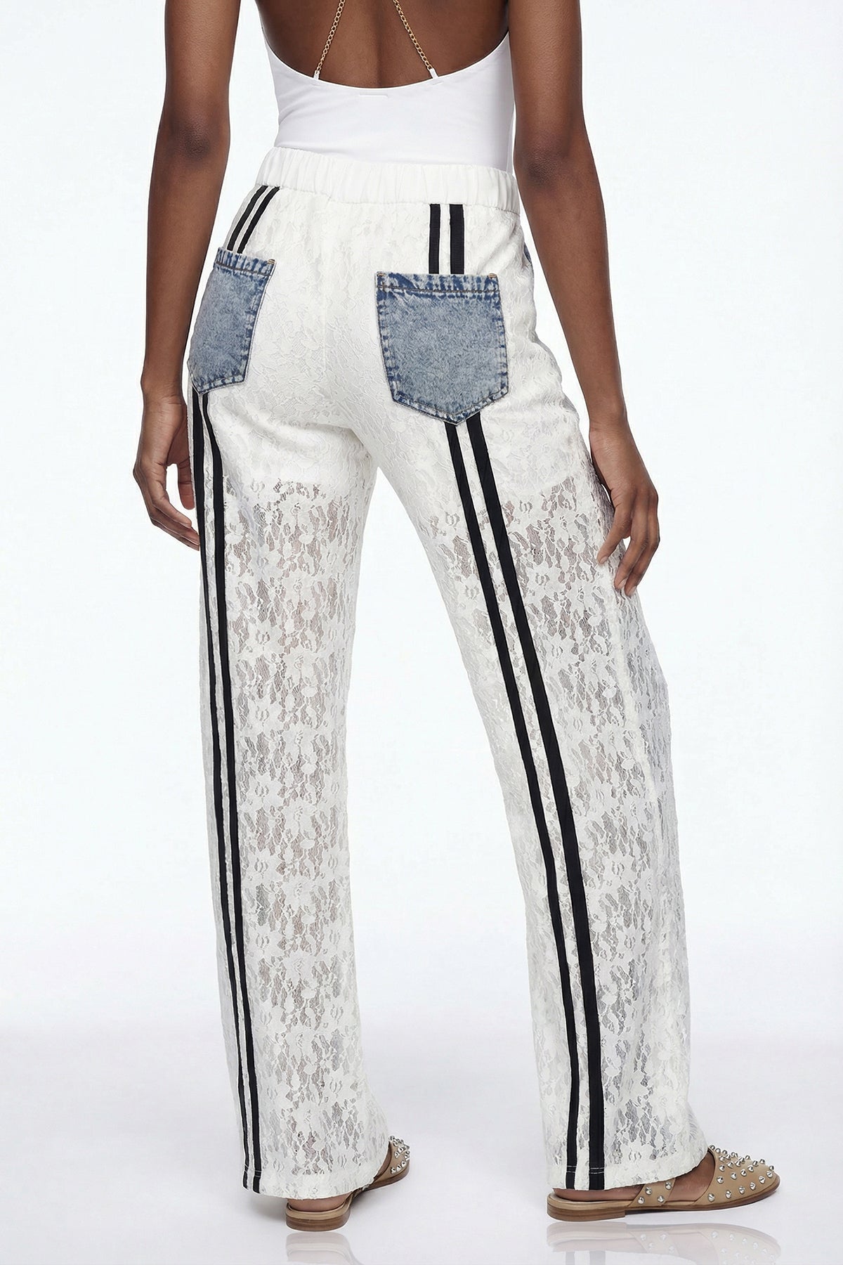 Elegantly Styled Pants for Everyday Wear
