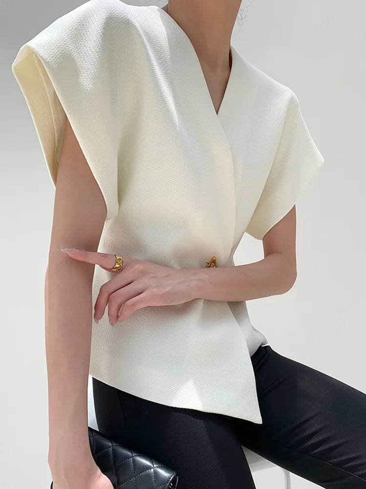 Classic Vintage & Enduringly Stylish Top