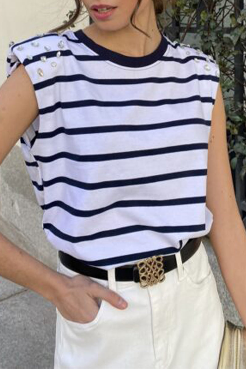 Sophisticated T-Shirt with a Clean Classic Look