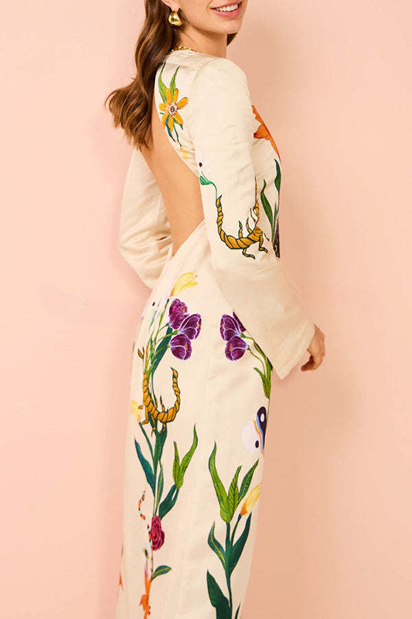 Beautifully Finished Dress in a Timeless Design