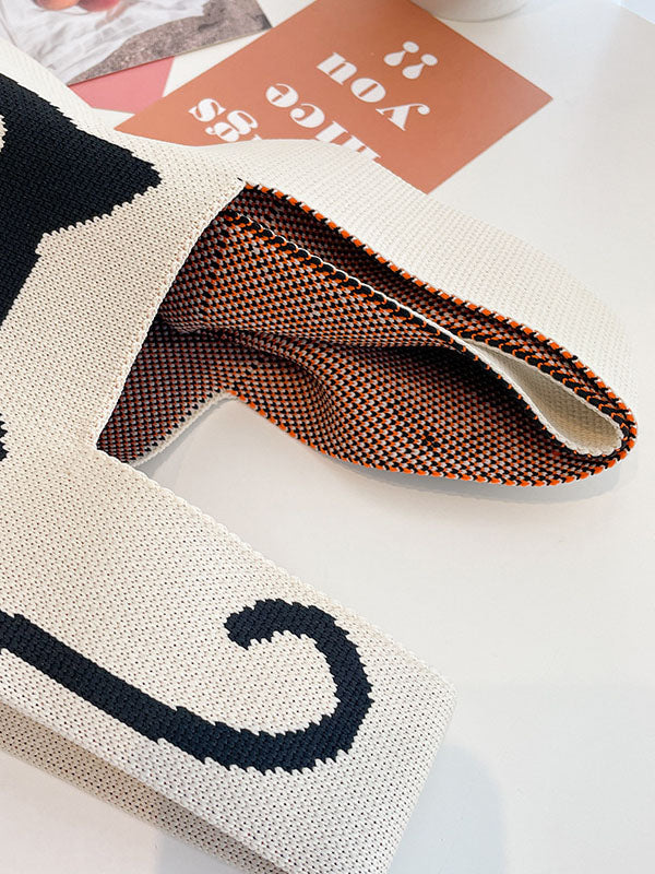 Beautifully Finished Bag in a Timeless Design