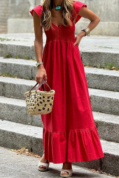 Effortlessly Elegant Dress with a Timeless Design