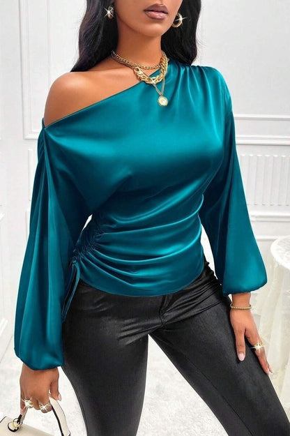 Classic Vintage Garment with a Flattering Fit