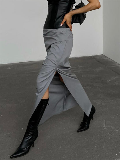 Well Tailored Garment with a Graceful Silhouette