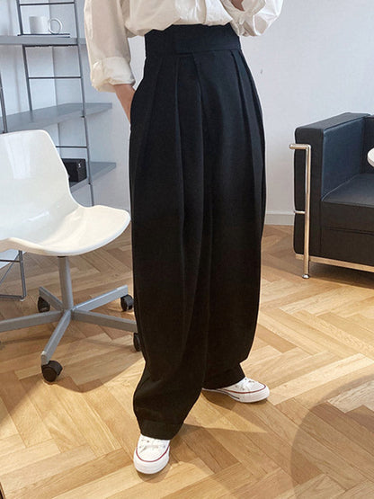 A Vintage Style Pants with Delicate Timeless Details