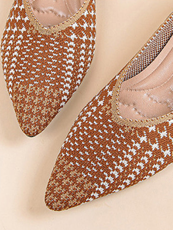 Effortlessly Elegant Shoes with a Timeless Design