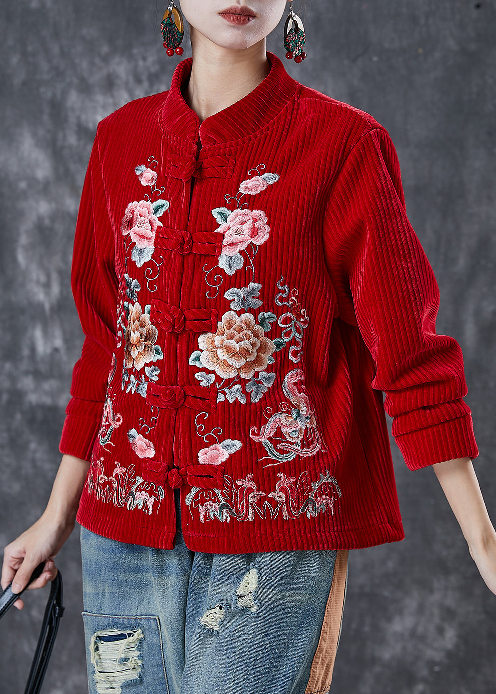 Elegantly Styled Jacket for Everyday Wear