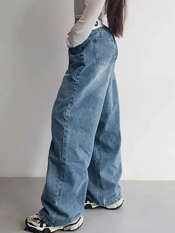 Well Tailored Garment with a Graceful Silhouette