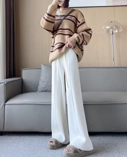 A Vintage Style Pants with Delicate Timeless Details