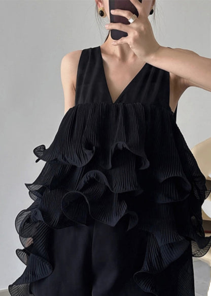 Gracefully Styled Garment for Any Occasion