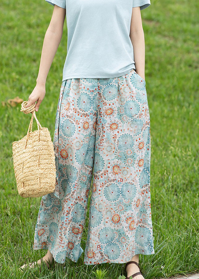 Effortlessly Elegant Pants with a Timeless Design
