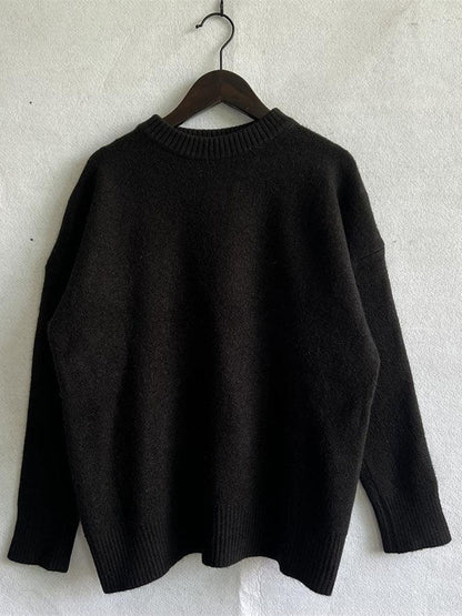 Gracefully Styled Sweater for Any Occasion