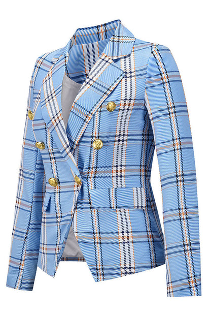 Sophisticated Garment with a Clean Classic Look