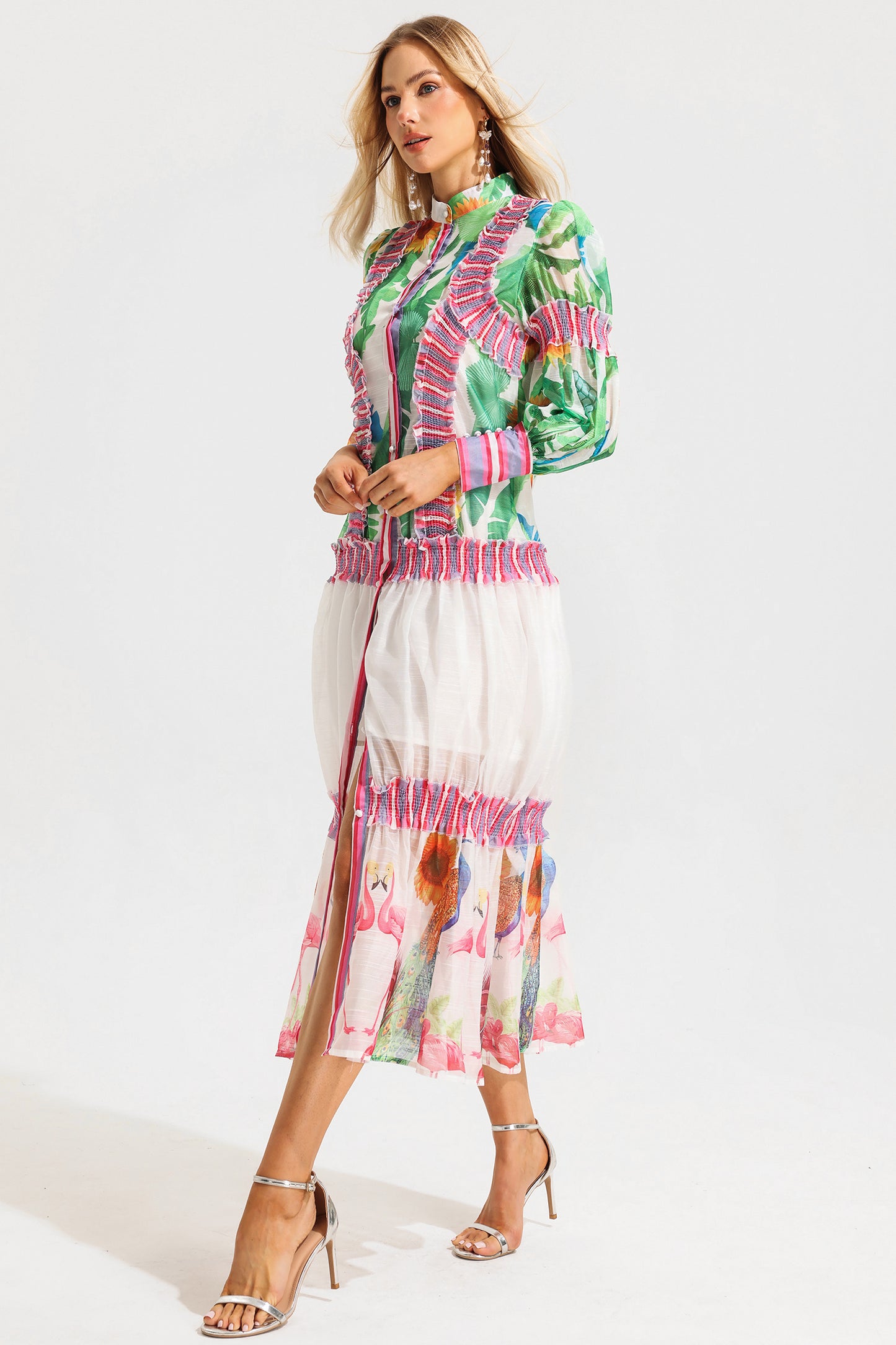 Beautifully Crafted Dress in a Classic Style