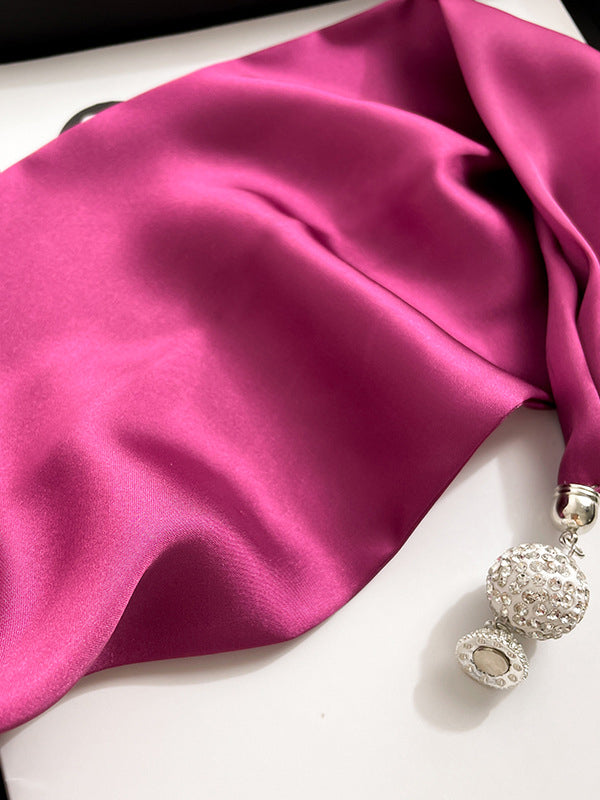 Gracefully Styled Garment for Any Occasion