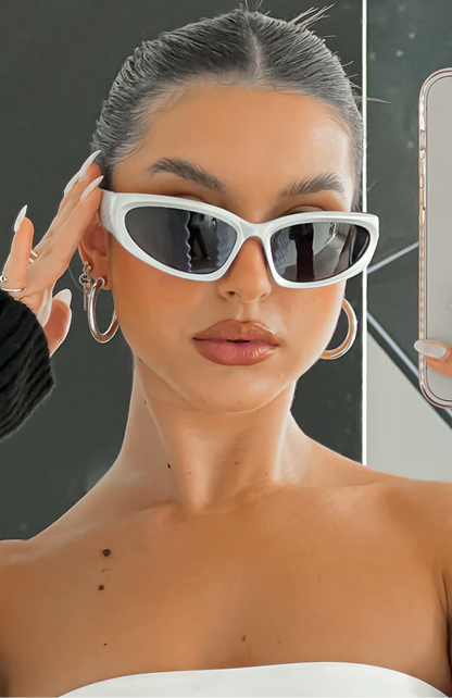 Sophisticated Garment with a Clean Classic Look