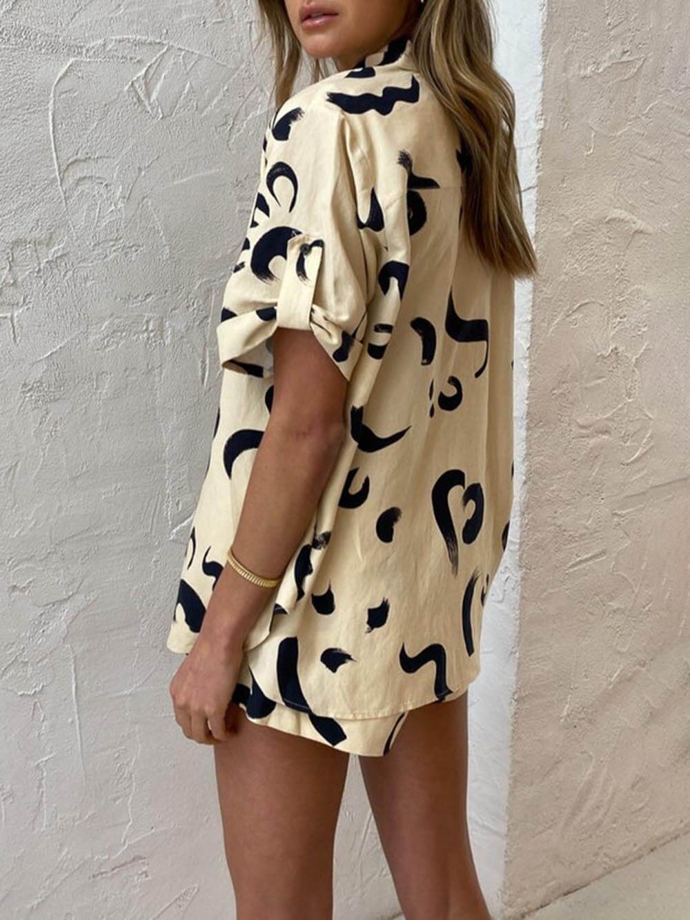 Beautifully Balanced Shirt with Timeless Character