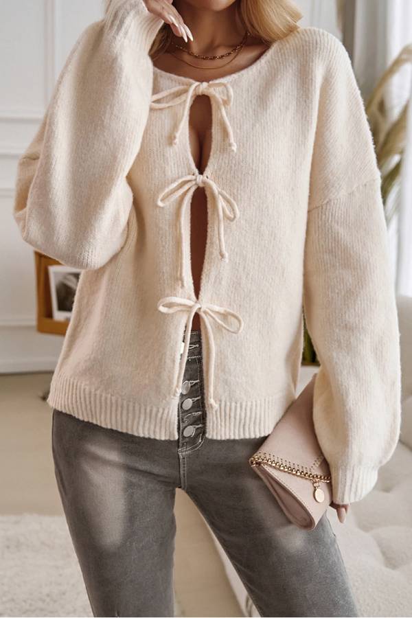 Gracefully Styled Cardigan for Any Occasion