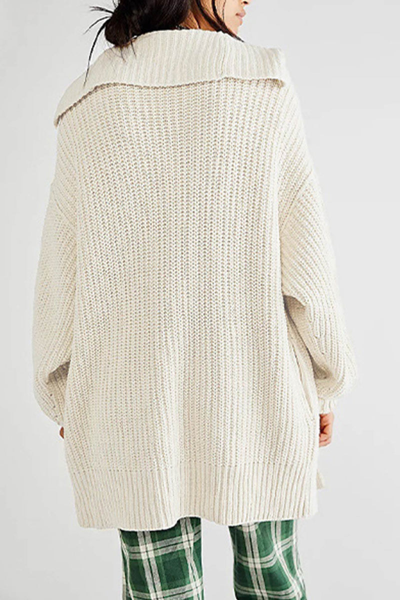 Effortlessly Elegant Cardigan with a Timeless Design