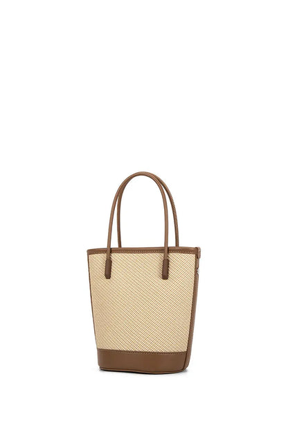 Effortlessly Elegant Bag with a Timeless Design