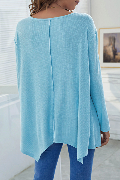 Gracefully Styled Top for Any Occasion