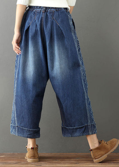 Effortlessly Elegant Pants with a Timeless Design