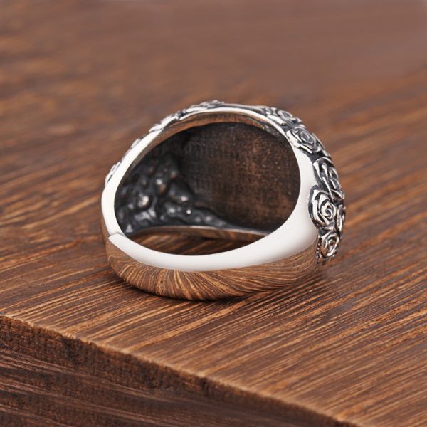 Polished Garment with an Effortless Classic Look