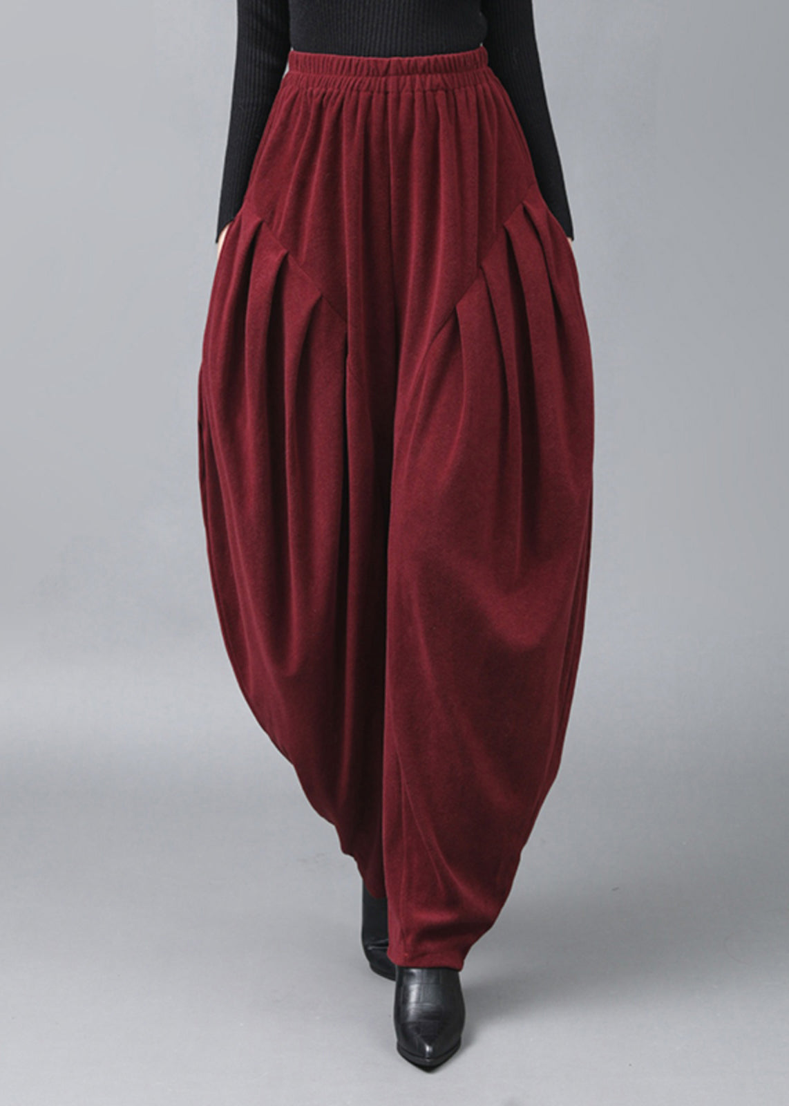 Gracefully Styled Pants for Any Occasion