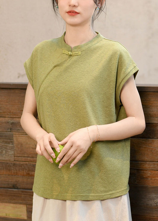 A Vintage Style Shirt with Delicate Timeless Details
