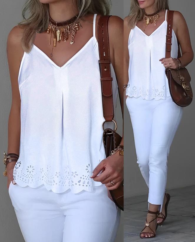 A Vintage Style Top with Delicate Timeless Details