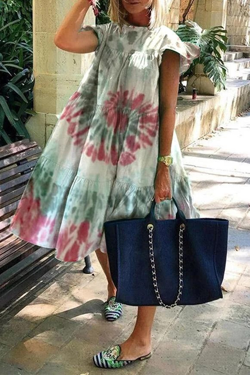 Gracefully Styled Dress for Any Occasion