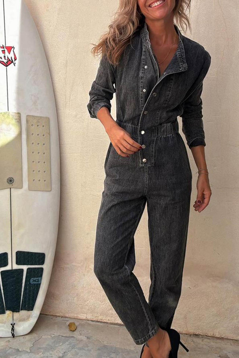 Well Tailored Garment with a Graceful Silhouette