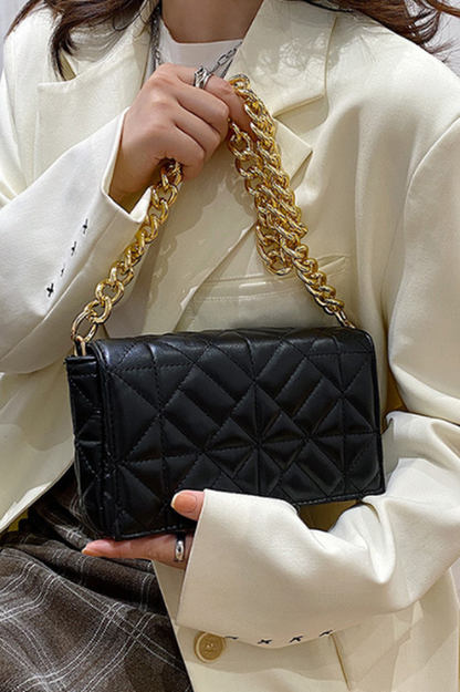 Effortlessly Elegant Bag with a Timeless Design